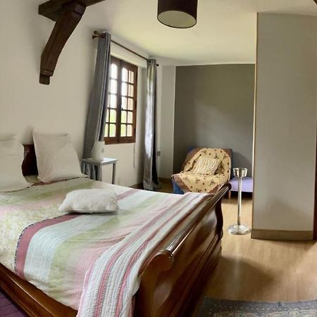 Bed and Breakfast Manoir Melphil Saint-Étienne-la-Thillaye Exteriér fotografie